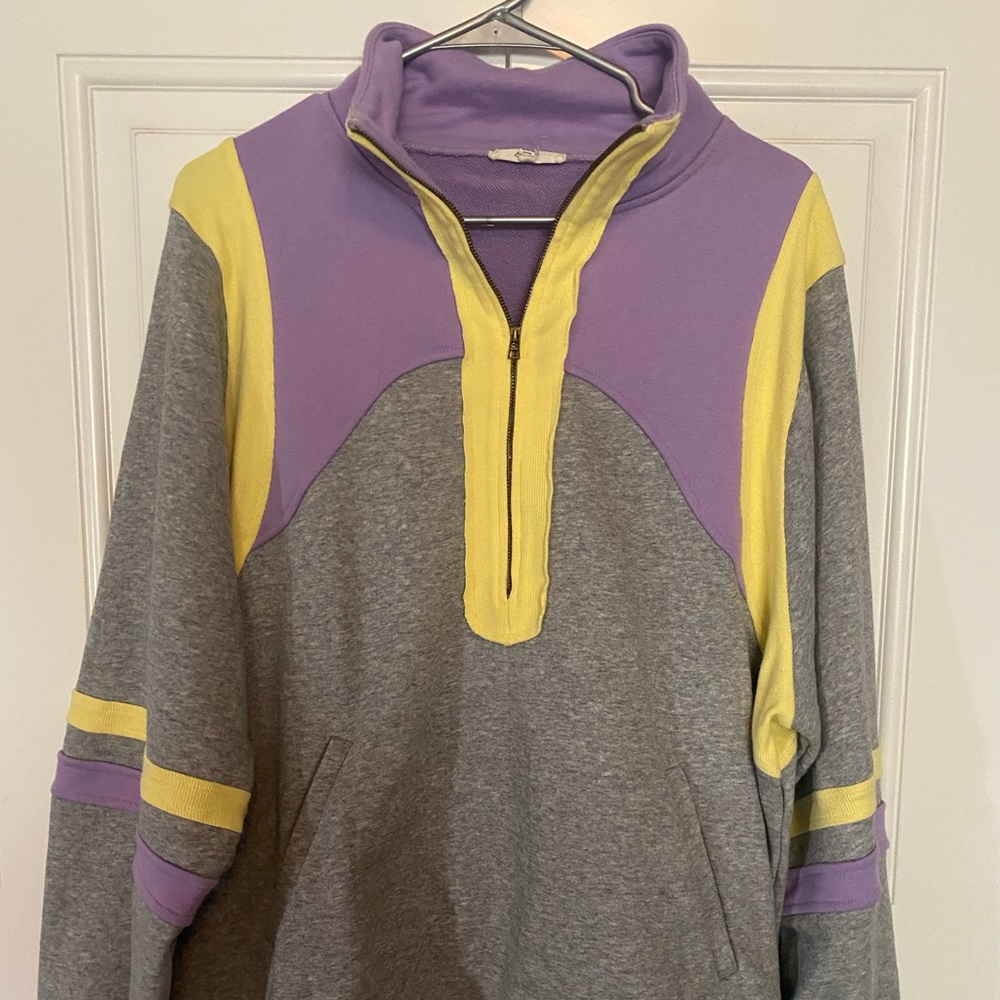 Easel Quarter-Zip Pullover